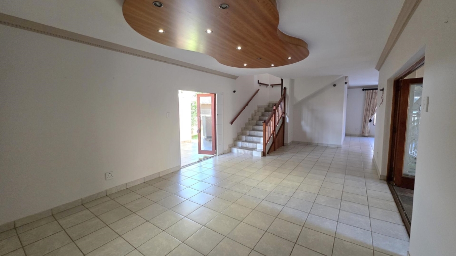 4 Bedroom Property for Sale in Ifafi North West